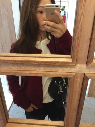 Delicate fit daily cardigan for the transitional season