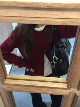 Delicate fit daily cardigan for the transitional season