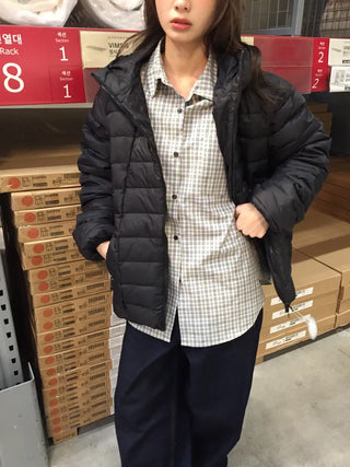 Lightweight, warm  Loose-fit lightweight padded jacket