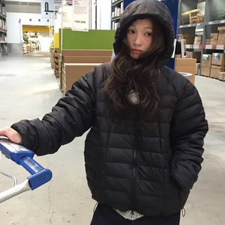 Lightweight, warm  Loose-fit lightweight padded jacket