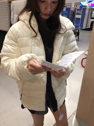 Lightweight, warm  Loose-fit lightweight padded jacket