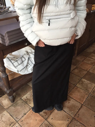 Simple Black H-Line Long Skirt  Sophisticated Winter Effortless Chic Look