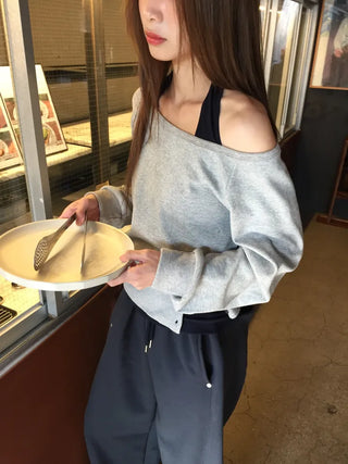 Effortless chic vibe  Off-shoulder layered top