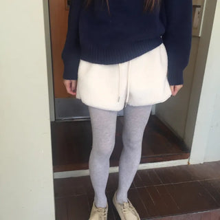 Cozy, fluffy sherpa shorts Winter daily effortless chic look