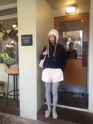 Cozy, fluffy sherpa shorts Winter daily effortless chic look