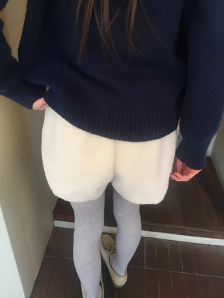 Cozy, fluffy sherpa shorts Winter daily effortless chic look