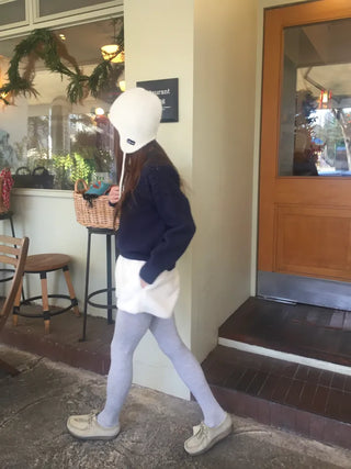 Cozy, fluffy sherpa shorts Winter daily effortless chic look