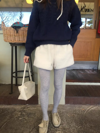 Cozy, fluffy sherpa shorts Winter daily effortless chic look