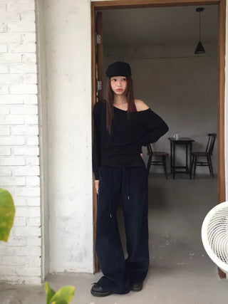 Hip corduroy wide-leg pants Street style effortless chic daily look