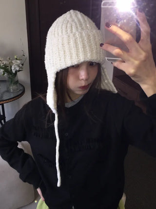 Cozy Knit Earflap Hat  – Winter Essential for a Casual Chic