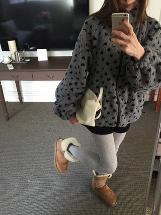 Cozy Heart Sherpa Zip-up