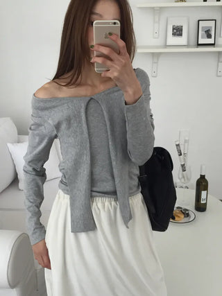 Sensual fit off-shoulder long sleeve