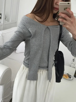 Sensual fit off-shoulder long sleeve
