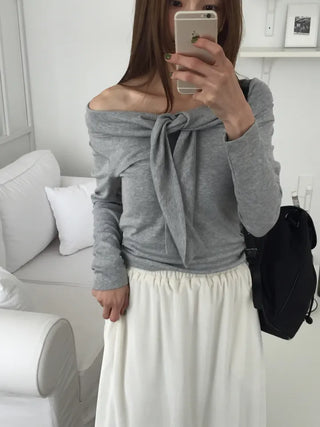 Sensual fit off-shoulder long sleeve
