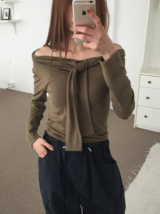Sensual fit off-shoulder long sleeve