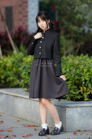 student suit top