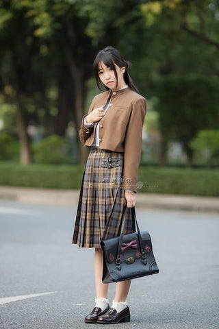 student suit top