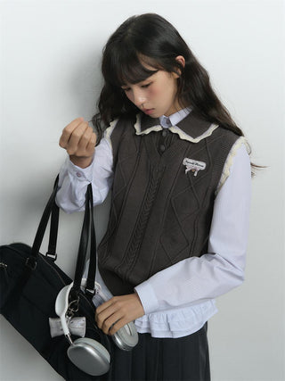 knit collar vest