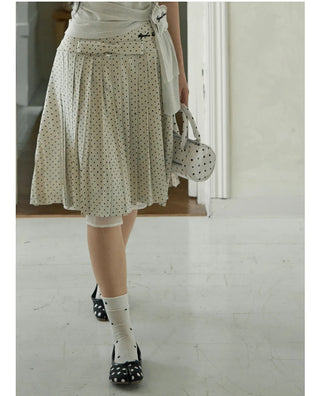 doll collar shirt