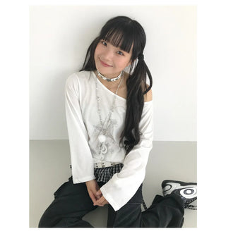 off-shoulder blouse