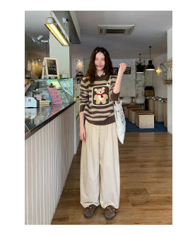 solid color pleated pants