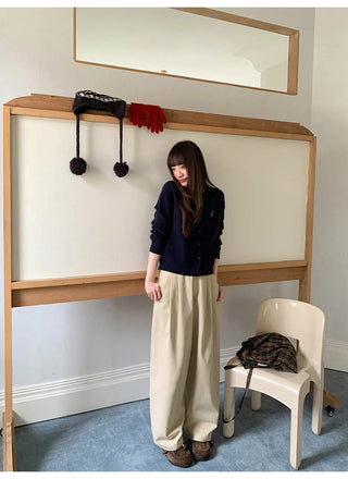 solid color pleated pants