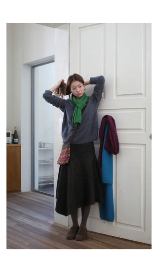 wool pleated skirt