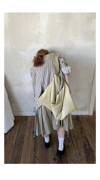 lace-up pleated skirt