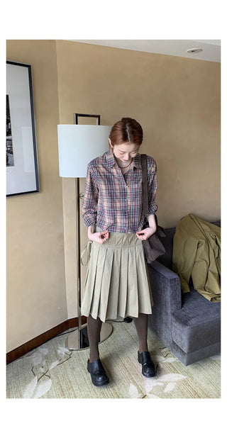 lace-up pleated skirt