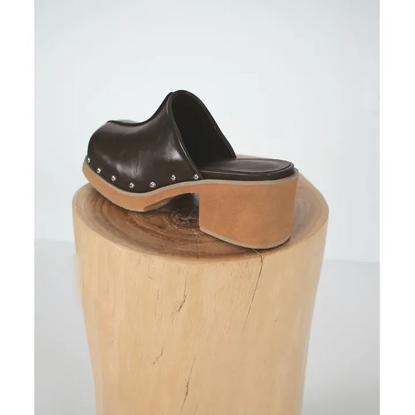 Study Round Gaboshi Wood Mule Hill