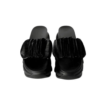 SHINY SEE-THROUGH SHIRRING WIDE HOOP HIP SLIPPERS