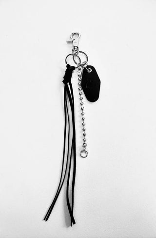 MADE CHAIN LEATHER WEAVING KEYRING