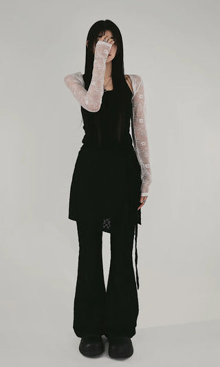 BACK HOLE TWISTHALTE R SLEEVELESS Back hole twist back ribbed halter top