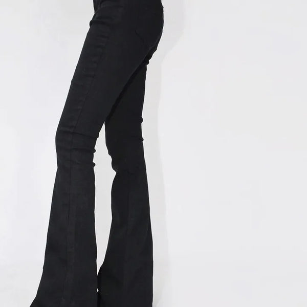High-waisted, fitted, and beautifully cut bootcut long pants