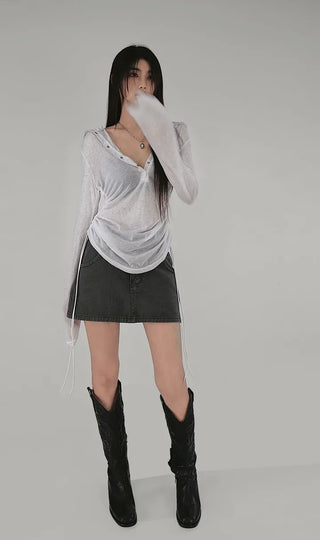 MORE SEE-THROUGH SNAP BUTTON V-NECK STRAP HALF HOODIE