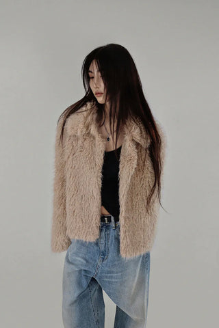 Y BLACK HAIR WIDE NECK SLIT BUTTON FUR CARDIGAN