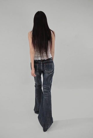 FADING LOW-RISE STITCH RED POINT BOOTCUT JEANS