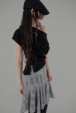 CUE LAYERED FLARE KNIT SKIRT