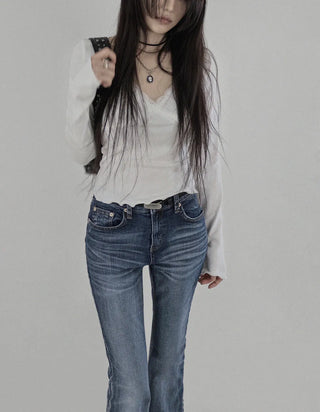 CITY LACE SLIT V-NECK T