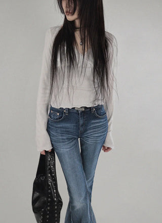 CITY LACE SLIT V-NECK T