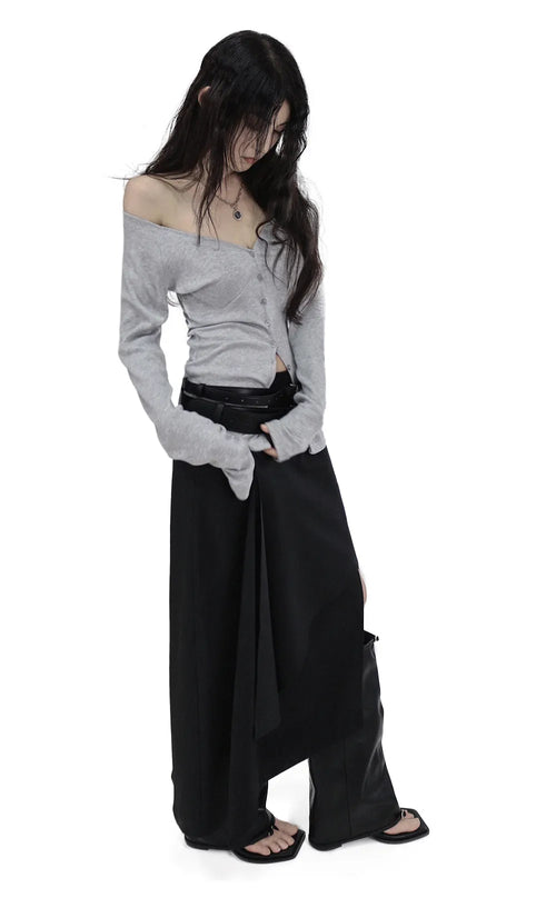 BODY LINE V-NECK KNIT CARDIGAN Body cut line V-neck ribbed knit cardigan
