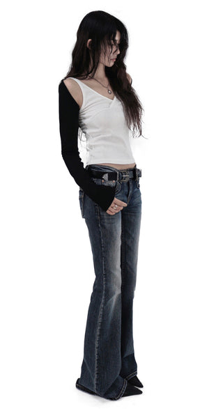 Den Low Waist Curve Pocket Edge Bootcut Denim Jeans