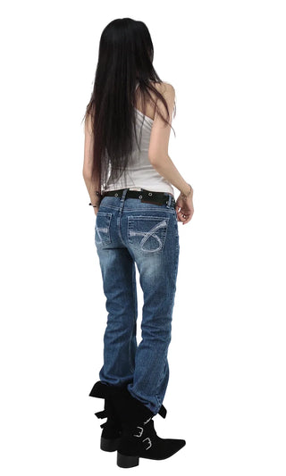 TEACH BACK LOW RISE SCRATCH WASHING REAL BOOTCUT