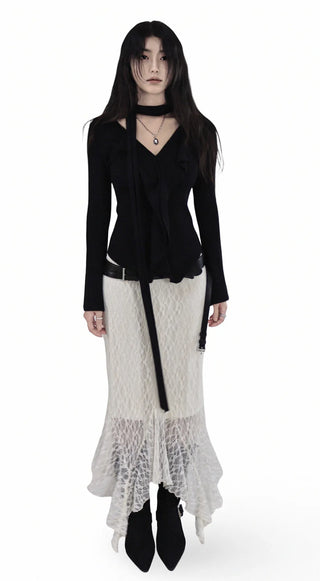 ROMANTIC BENZIE FRILL MUFFLER V-NECK KNITWEAR