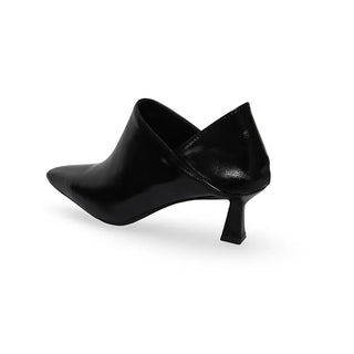 BABOUCHE INCISION SQUARE LOAFERS