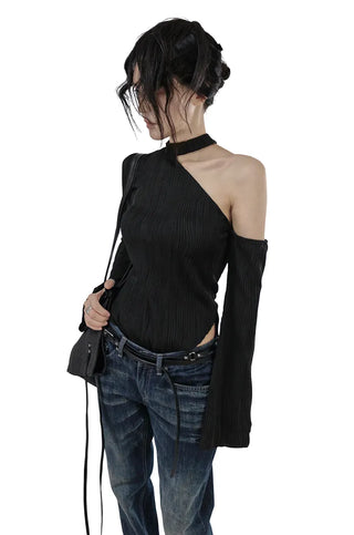 WAVY WAVE V-CUT ONE-OFF SHOULDER CUT-OUT BLOUSE TOP