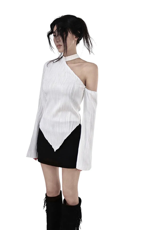 WAVY WAVE V-CUT ONE-OFF SHOULDER CUT-OUT BLOUSE TOP