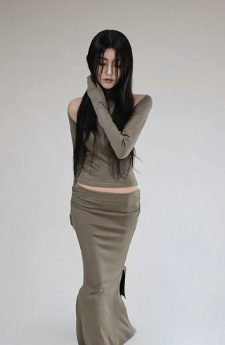 SILENT TENSION SLIM SLEEVELESS TOP