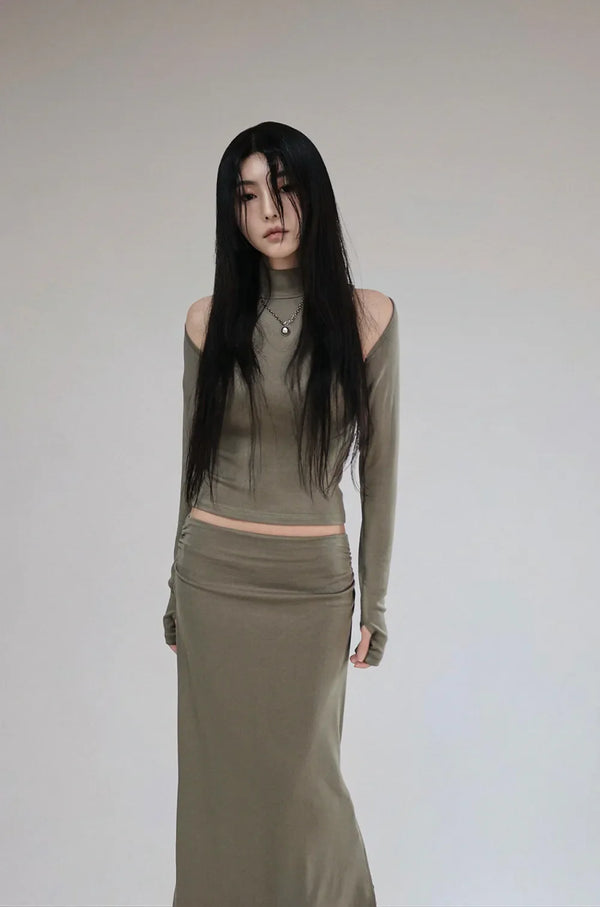 SILENT TENSION SLIM SLEEVELESS TOP