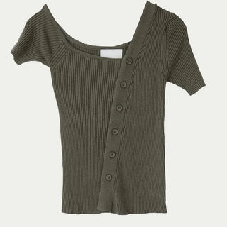 The Unbal One-Off Shoulder Slit Golji Short Sleeve Cardigan
